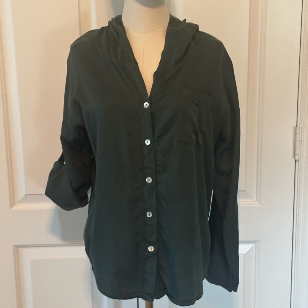 Tempo Paris Dark Green Button-Down Hooded Bling Shirt